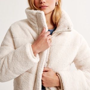 **BRAND NEW W/ TAGS ABERCROMBIE MINI SHERPA PUFFER**